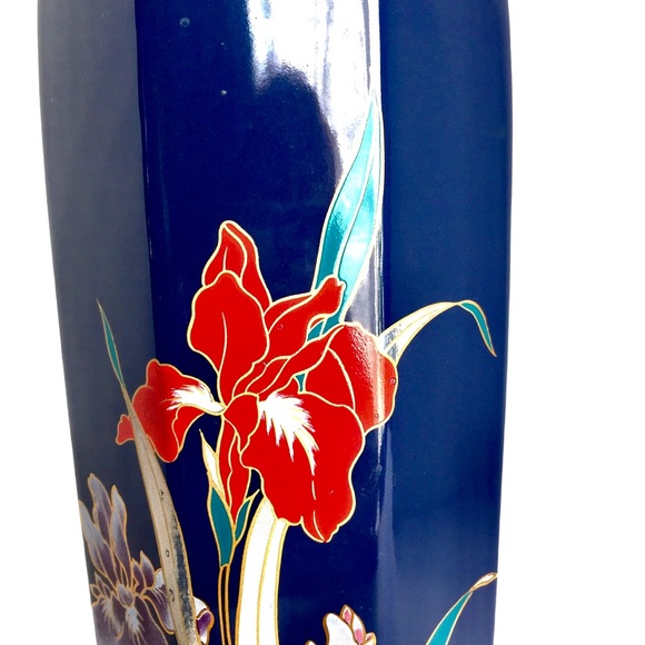 Vintage Made in Japan  Irises Vase w/ Gold… - Picture 3 of 6